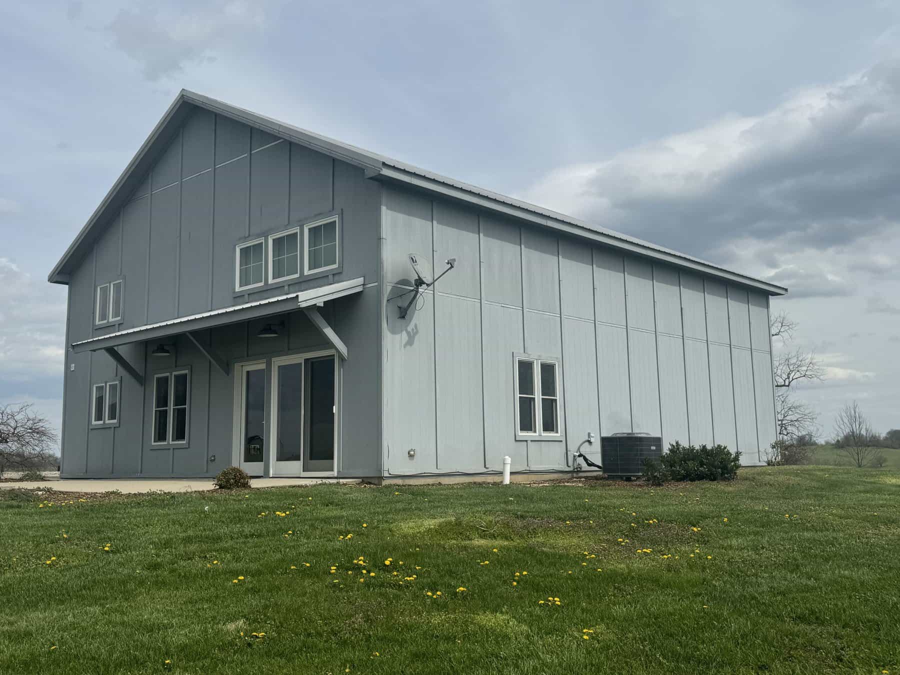 246 Montague Lane-03