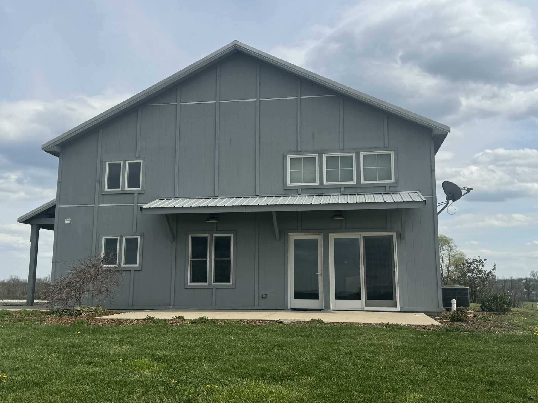 246 Montague Lane-04