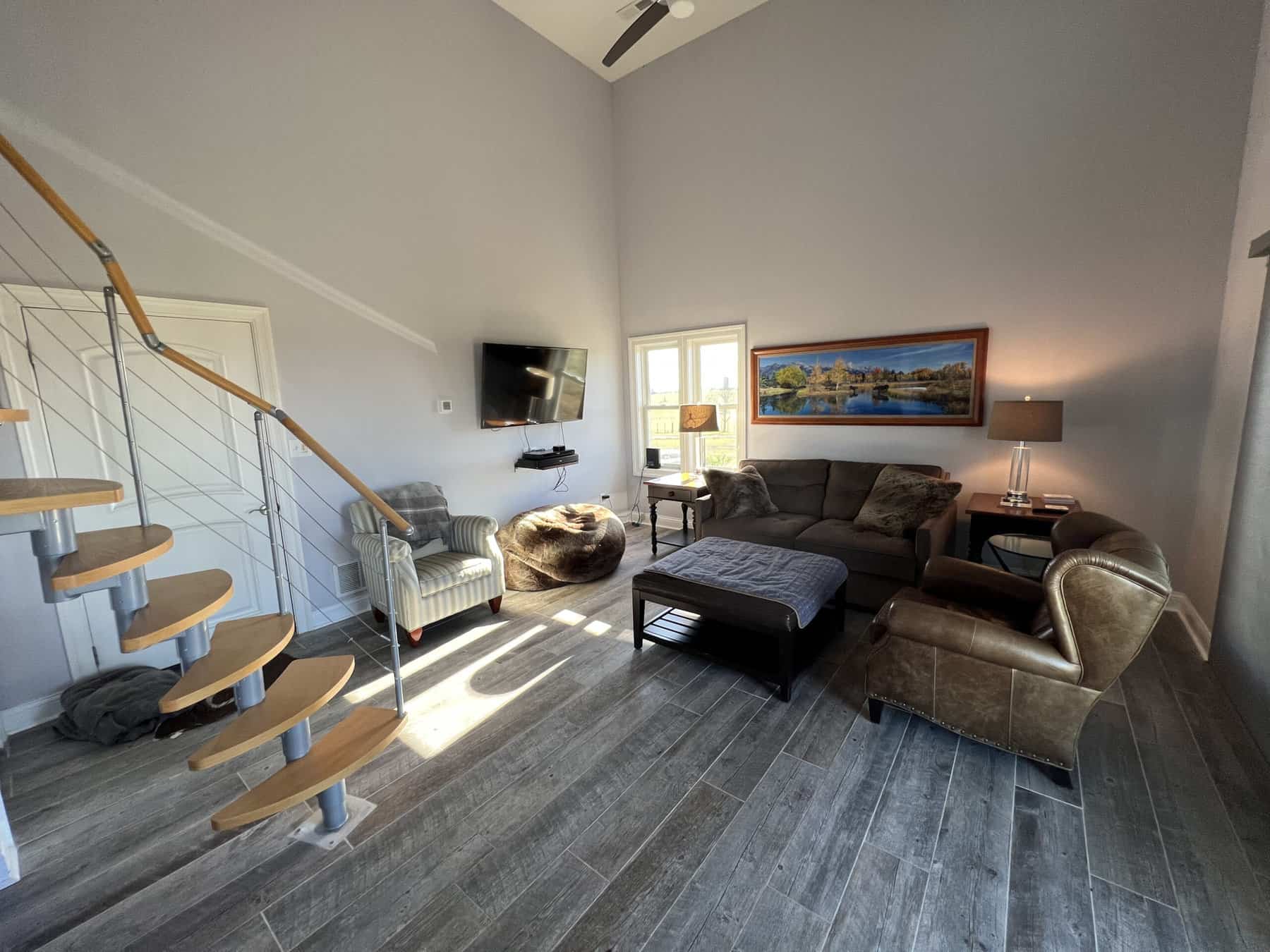 246 Montague Lane-14